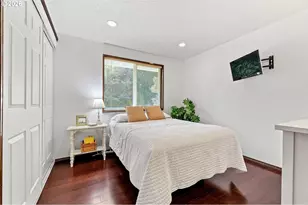 12246 NW Kearney St, Portland, OR 97229 - Photo 21