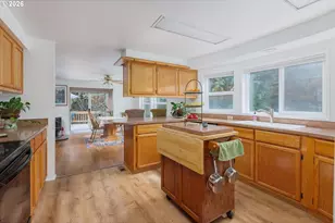 280 NE 69th Pl, Newport, OR 97365 - Photo 5