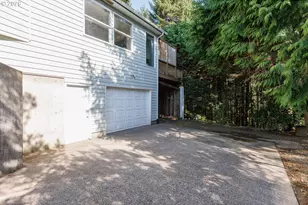 280 NE 69th Pl, Newport, OR 97365 - Photo 3