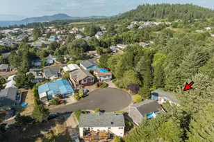 280 NE 69th Pl, Newport, OR 97365 - Photo 31