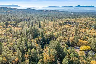 387 Cienaga Ln, Grants Pass, OR 97526 - Photo 43