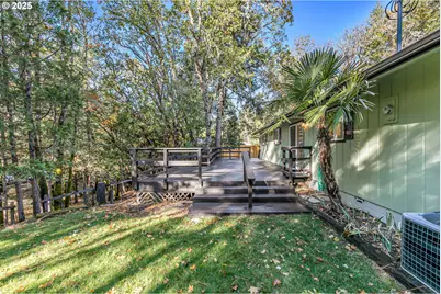 387 Cienaga Ln, Grants Pass, OR 97526 - Photo 31