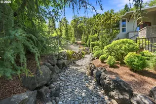 239 Winchester Creek Ave, Winchester, OR 97495 - Photo 47