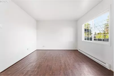 7620 SE Crystal Springs Blvd, Portland, OR 97206 - Photo 7