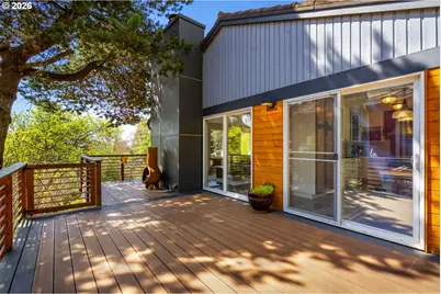 5817 SW Alfred St, Portland, OR 97219 - Photo 33