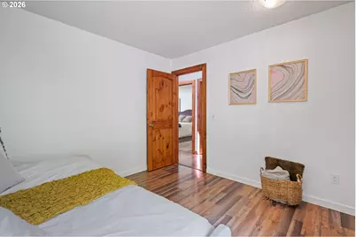 5817 SW Alfred St, Portland, OR 97219 - Photo 27