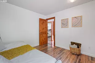 5817 SW Alfred St, Portland, OR 97219 - Photo 27