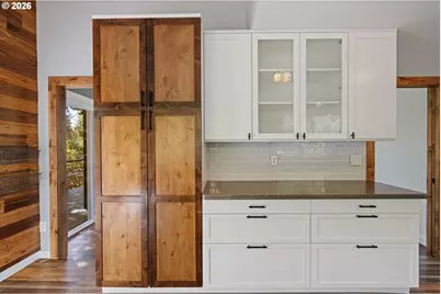 5817 SW Alfred St, Portland, OR 97219 - Photo 15