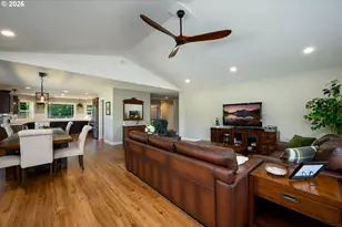 2804 NW Daysha Dr, Roseburg, OR 97471 - Photo 11