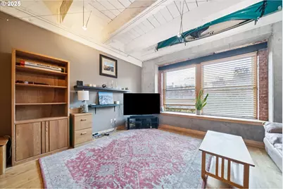 416 NW 13th Ave #303, Portland, OR 97209 - Photo 7