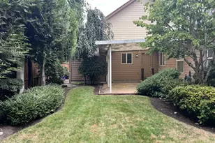 1243 Delrose Dr, Springfield, OR 97477 - Photo 9