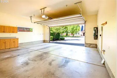1243 Delrose Dr, Springfield, OR 97477 - Photo 39