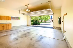 1243 Delrose Dr, Springfield, OR 97477 - Photo 39