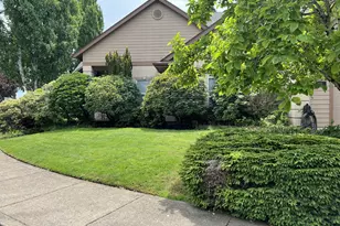 1243 Delrose Dr, Springfield, OR 97477 - Photo 3