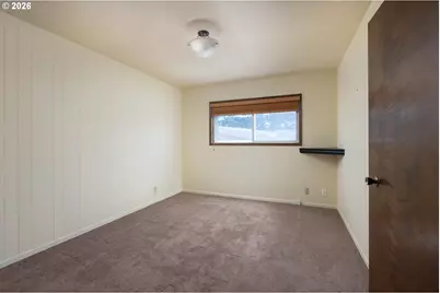 605 SW Coast Ave, Depoe Bay, OR 97341 - Photo 21