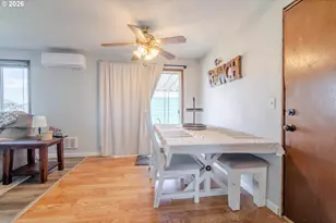 885 W Carolina St, Lebanon, OR 97355 - Photo 9
