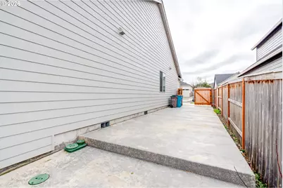 18009 NE 46th Ct, Vancouver, WA 98686 - Photo 5