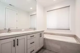 18009 NE 46th Ct, Vancouver, WA 98686 - Photo 19