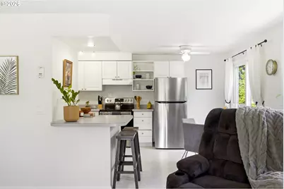 4665 NE 119th Ave, Portland, OR 97220 - Photo 9