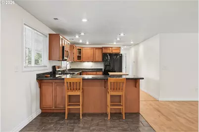17465 SW Blanton St, Beaverton, OR 97078 - Photo 13