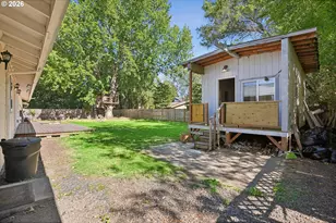 17465 SW Blanton St, Beaverton, OR 97078 - Photo 25