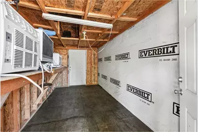17465 SW Blanton St, Beaverton, OR 97078 - Photo 29