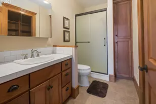 5905 Buena Vista Dr, Vancouver, WA 98661 - Photo 29