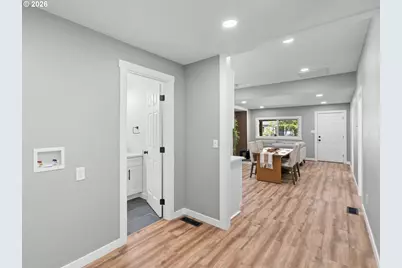 8042 SE Tolman St, Portland, OR 97206 - Photo 21