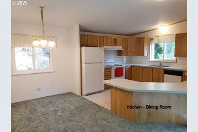 462 Hombre St, Washougal, WA 98671 - Photo 13