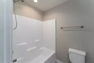 19216 SW Magnolia Ln, Beaverton, OR 97078 - Photo 23