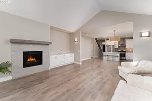 19216 SW Magnolia Ln, Beaverton, OR 97078 - Photo 7