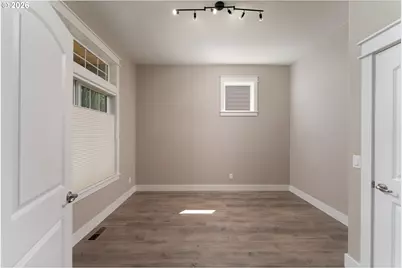19216 SW Magnolia Ln, Beaverton, OR 97078 - Photo 15