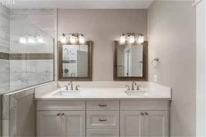 19216 SW Magnolia Ln, Beaverton, OR 97078 - Photo 9