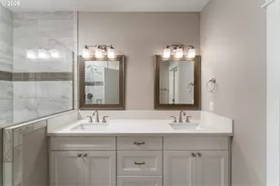 19216 SW Magnolia Ln, Beaverton, OR 97078 - Photo 9