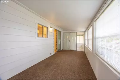 172 W Kristen Ct, Roseburg, OR 97471 - Photo 25