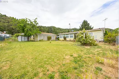 172 W Kristen Ct, Roseburg, OR 97471 - Photo 29