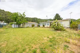 172 W Kristen Ct, Roseburg, OR 97471 - Photo 29