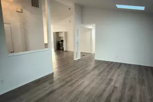 7321 SW 52nd Ave, Portland, OR 97219 - Photo 3