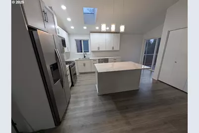 7321 SW 52nd Ave, Portland, OR 97219 - Photo 9