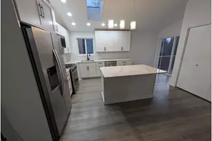 7321 SW 52nd Ave, Portland, OR 97219 - Photo 9