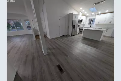 7321 SW 52nd Ave, Portland, OR 97219 - Photo 7