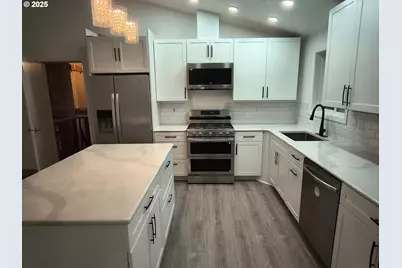 7321 SW 52nd Ave, Portland, OR 97219 - Photo 37