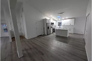 7321 SW 52nd Ave, Portland, OR 97219 - Photo 5