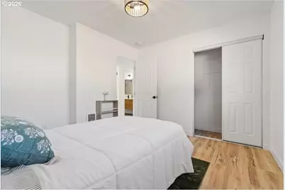 8732 N Tyndall Ave, Portland, OR 97217 - Photo 29