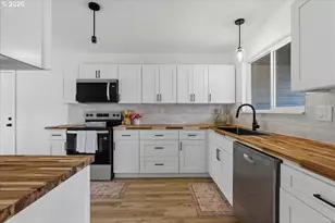 8732 N Tyndall Ave, Portland, OR 97217 - Photo 21