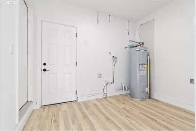 8732 N Tyndall Ave, Portland, OR 97217 - Photo 33