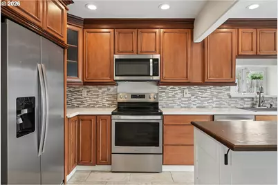 8424 SE Cornwell Ave, Happy Valley, OR 97086 - Photo 9