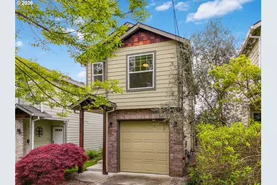 9222 N Charleston Ave, Portland, OR 97203 - Photo 1