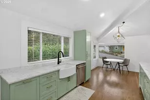 418 S Texas St, Portland, OR 97219 - Photo 11