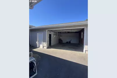 142 Swain Ct, Reedsport, OR 97467 - Photo 25